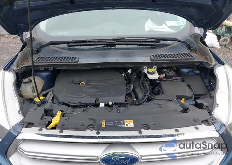 2018 Ford Escape Se из США, поврежденный, VIN 1FMCU9GD4JUA68645